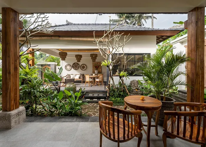 Graha Padi Villa